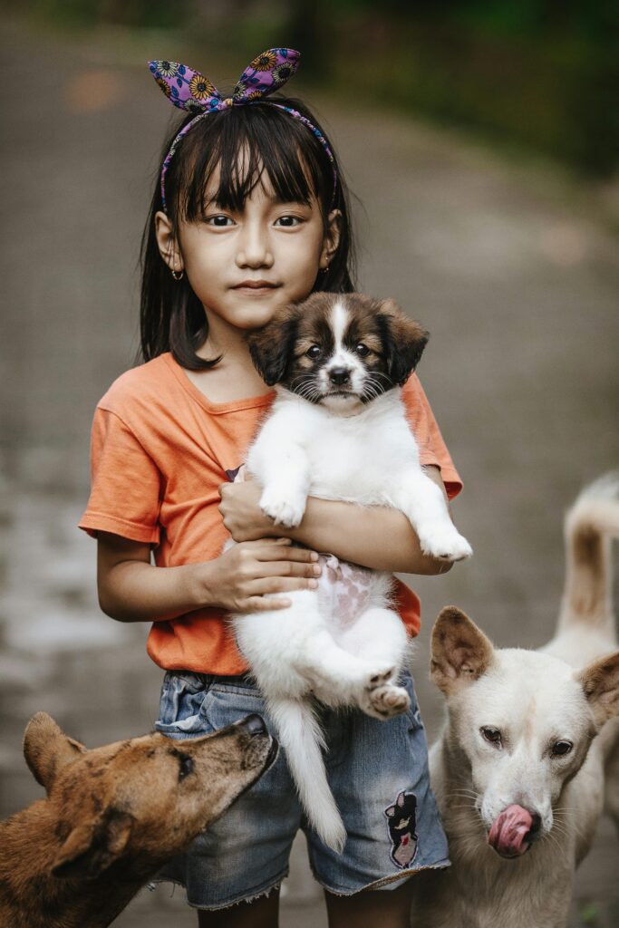 Training Tips for Families With Kids and Dogs